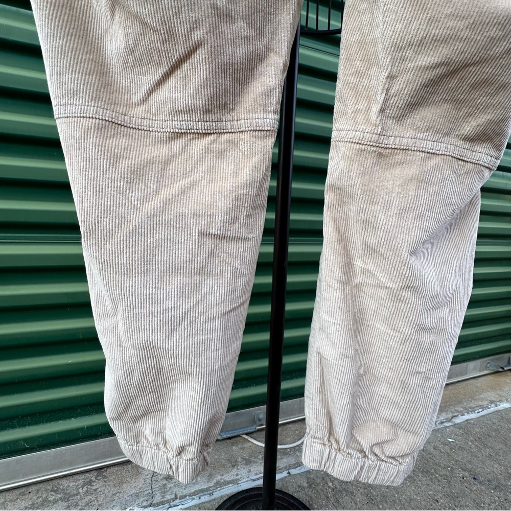 Banana Republic Khaki Corduroy Jogger Pants Preppy Zip Soft Luxe Comfort Sz 18 - Picture 8 of 10